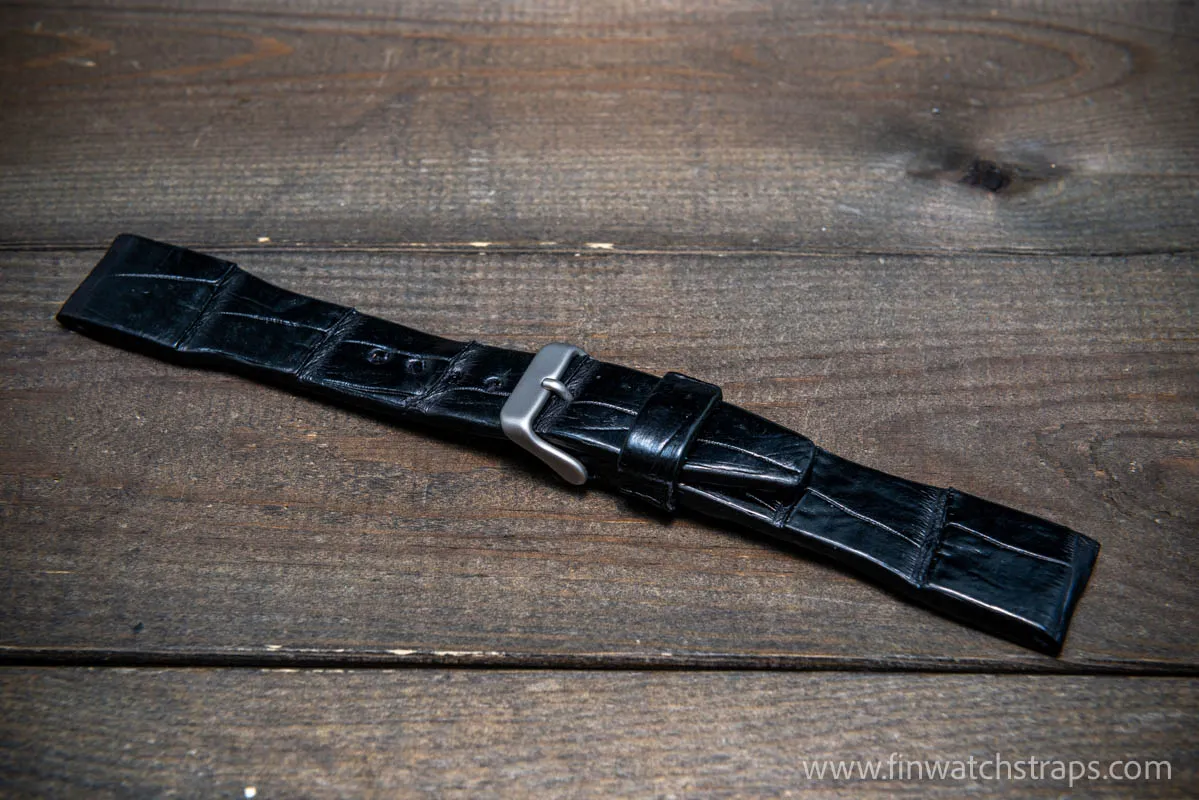 Alligator watch strap for  IWC Big Pilot, handmade in Finland, fits watch lugs 19-24 mm.