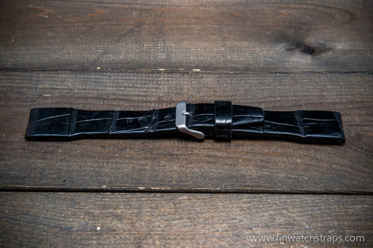 Alligator watch strap for  IWC Big Pilot, handmade in Finland, fits watch lugs 19-24 mm.