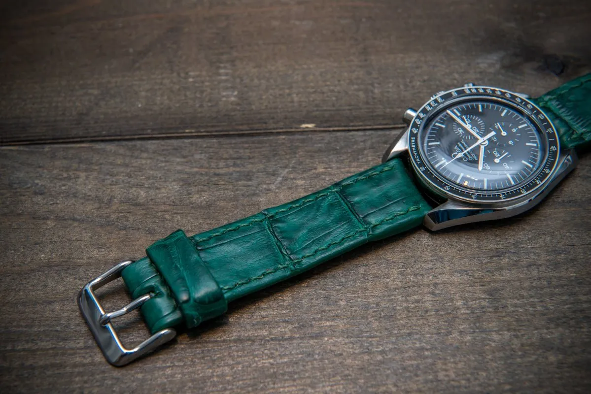 Alligator watch strap, Green matte.