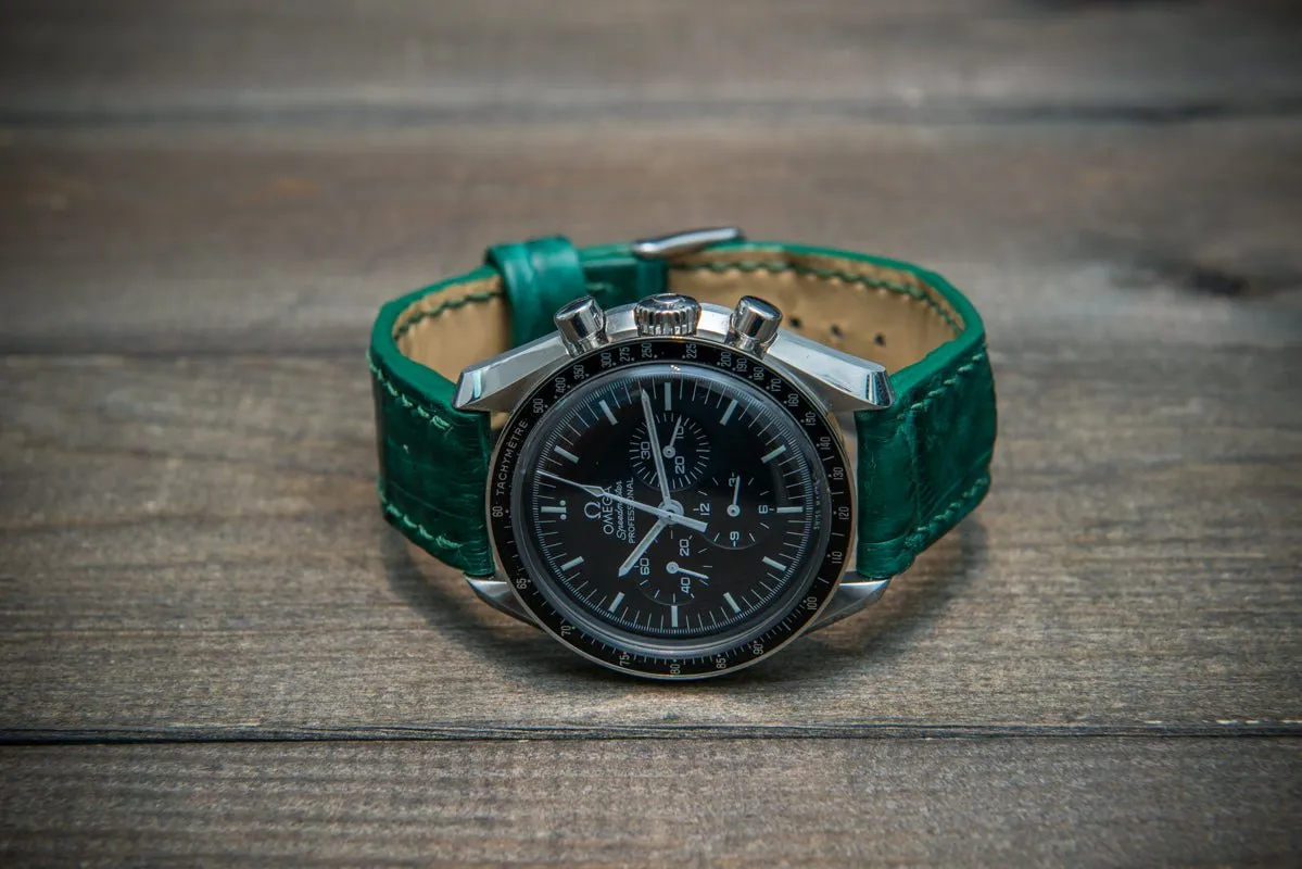 Alligator watch strap, Green matte.