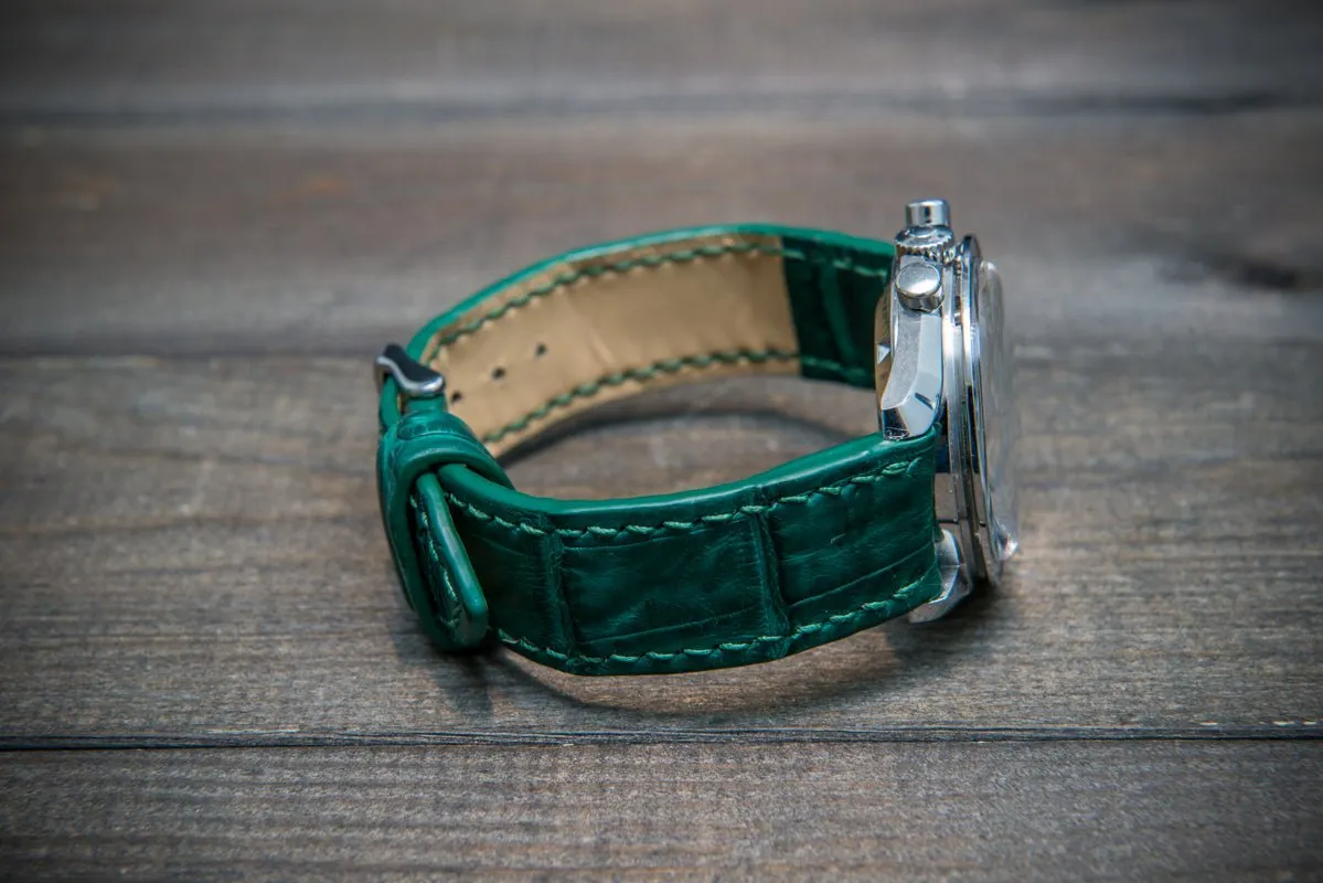 Alligator watch strap, Green matte.